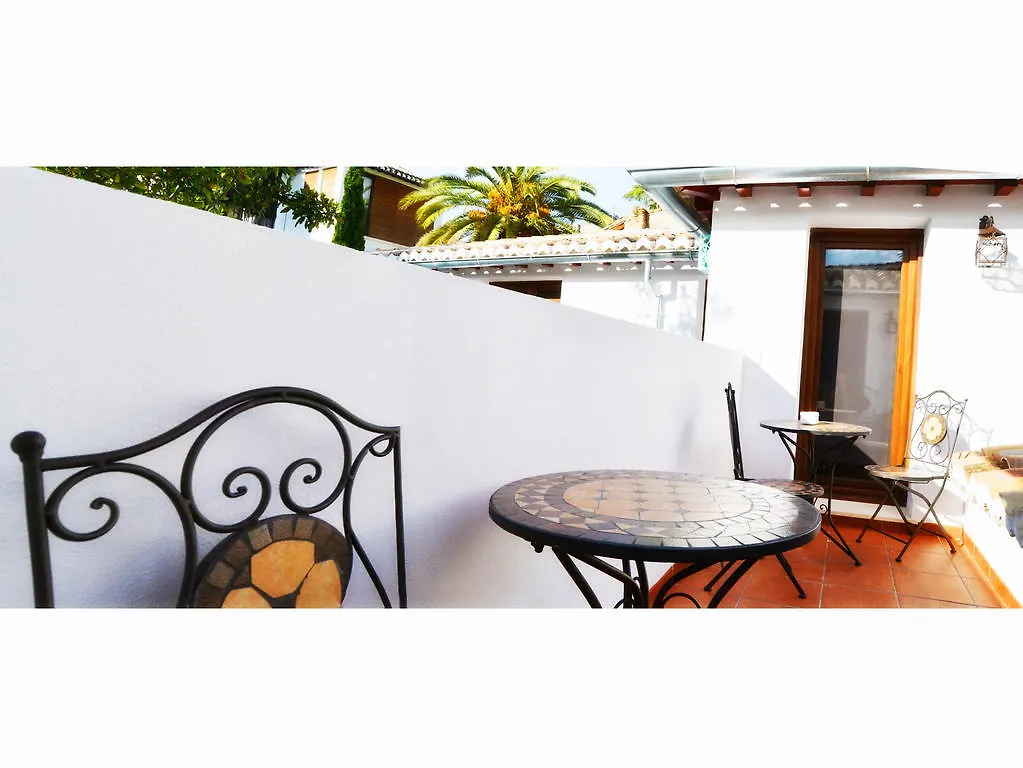 La Posada De Quijada Granada Guest house